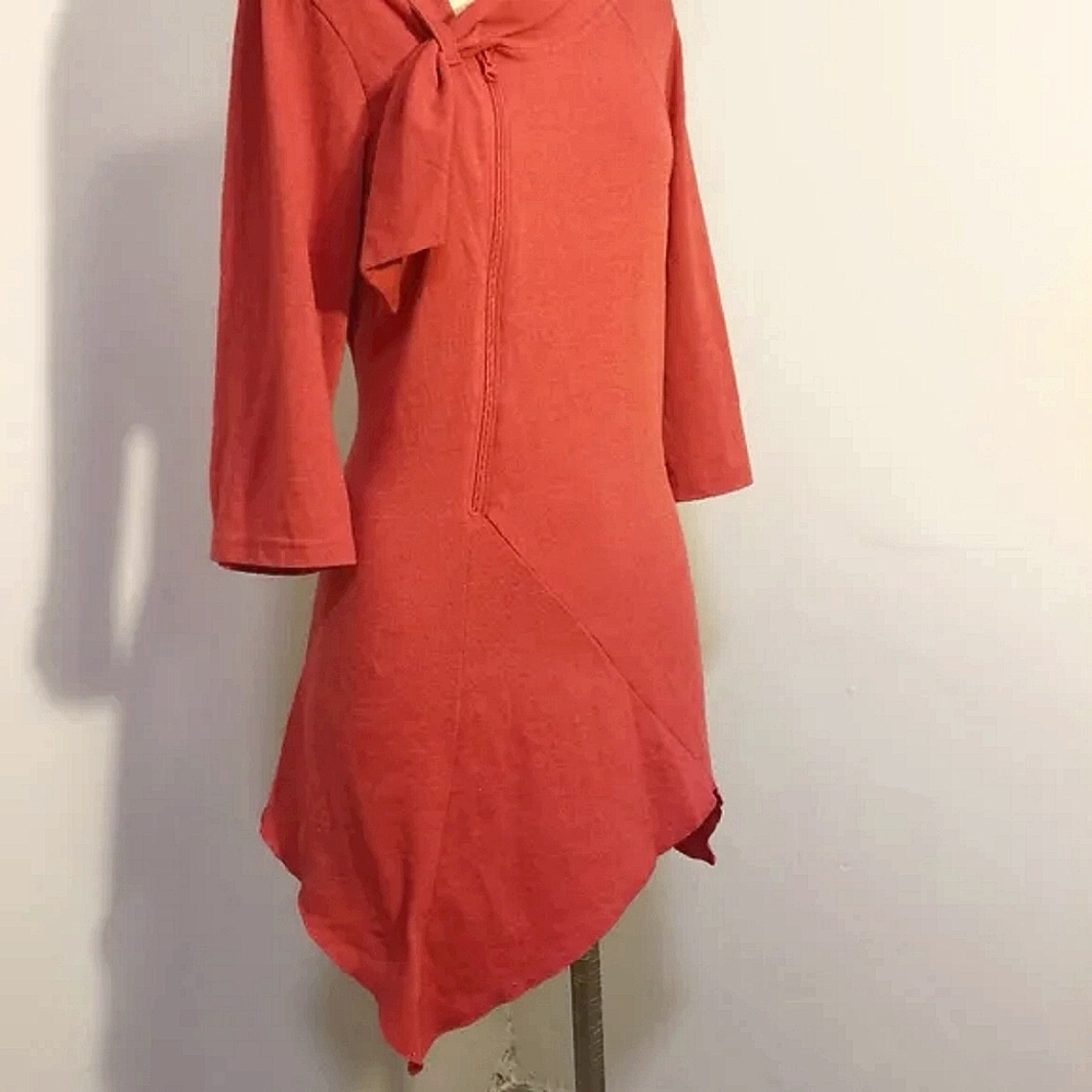 Red Tunic - Picture 6 of 7